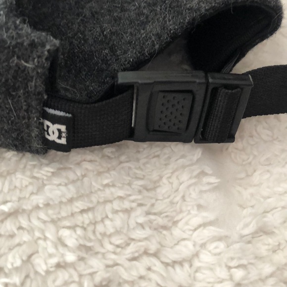 DC ball cap - Picture 2 of 2